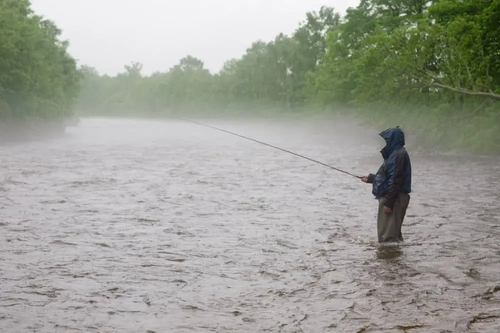 should you fish in the lake during the rain
