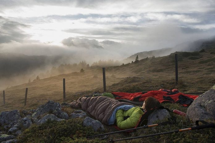 how to sleep outside without a tent how to sleep outside without a tent