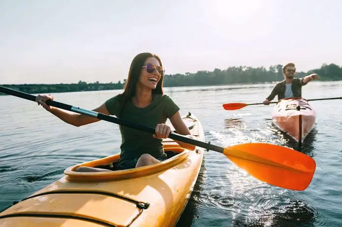 is kayaking safe for non swimmers is kayaking safe for non swimmers