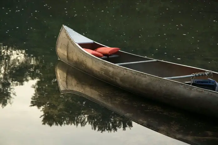 how to clean an aluminum canoe how to clean an aluminum canoe