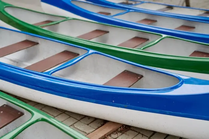 how to paint a kayak with spray paint how to paint a kayak with spray paint