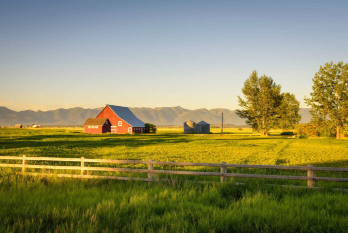 moving to the country what you need to know before buying a piece of land moving to the country what you need to know before buying a piece of land