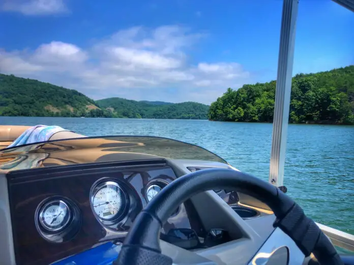 do you need a license to drive a pontoon boat do you need a license to drive a pontoon boat
