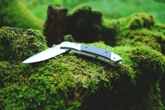 why you should always carry a knife why you should always carry a knife